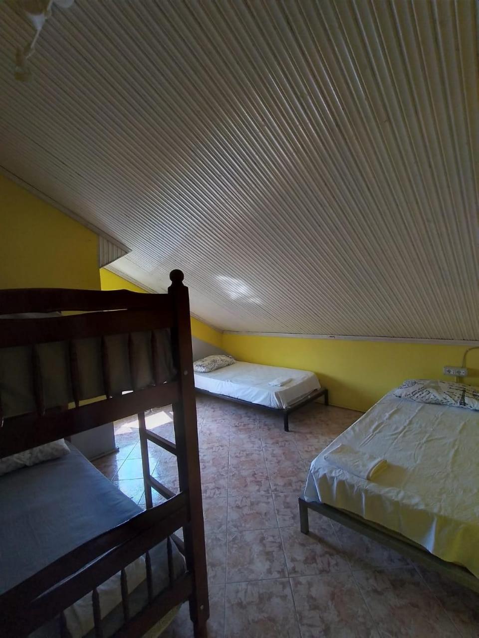 Our Way Guest House & Hostel Shkodra Szoba fotó